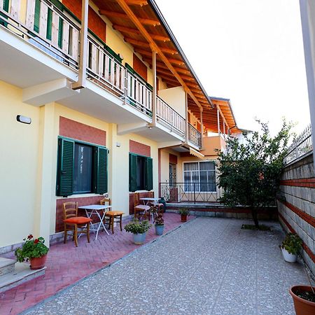 Casa La Pieve Bed & Breakfast Berat Bagian luar foto