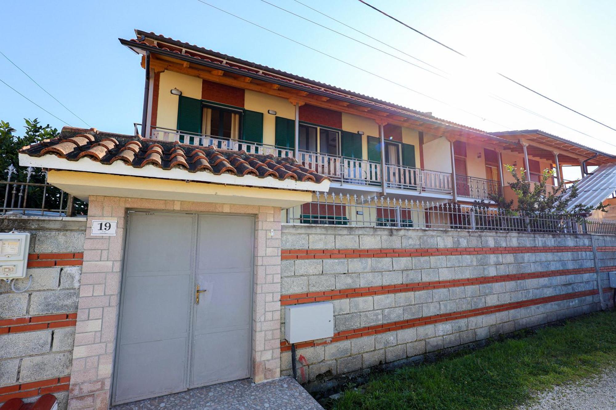 Casa La Pieve Bed & Breakfast Berat Bagian luar foto